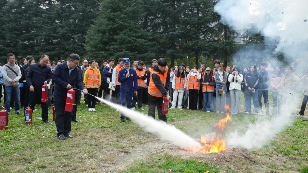 说明: https://www.lntc.edu.cn/__local/D/AC/08/81829592BDECBAA6AF3ADBD0391_B7D91C36_1EA8A.jpg